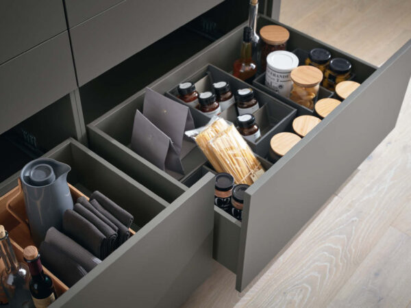 KUECHE Kitchen